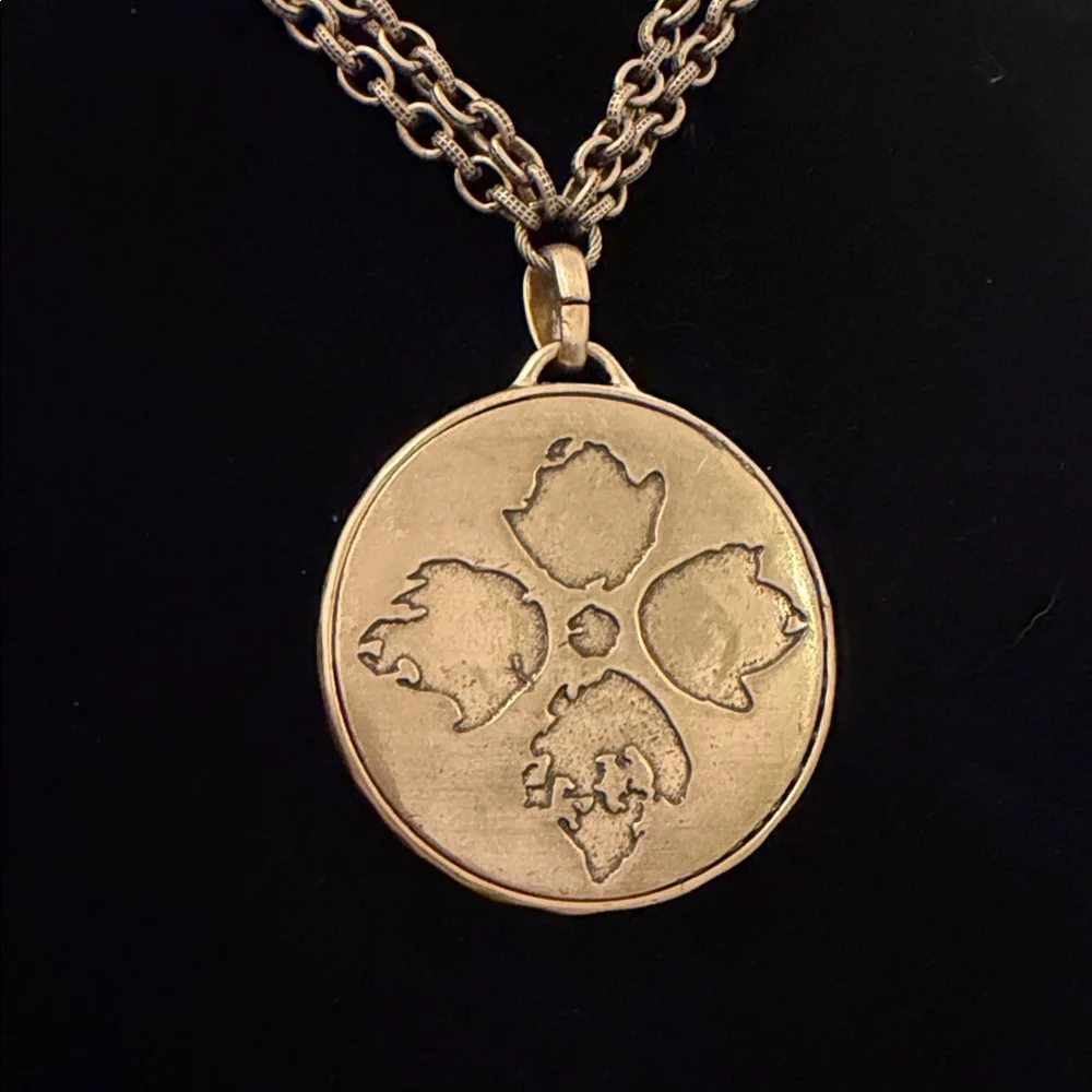 Floral Pendant Necklace with Gold Tone Chain